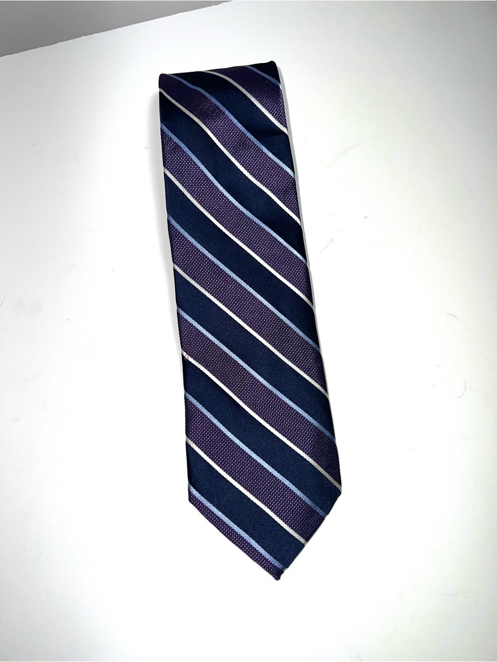 Nautica 100% silk tie Classic Navy and Purple Striped Men’s Tie